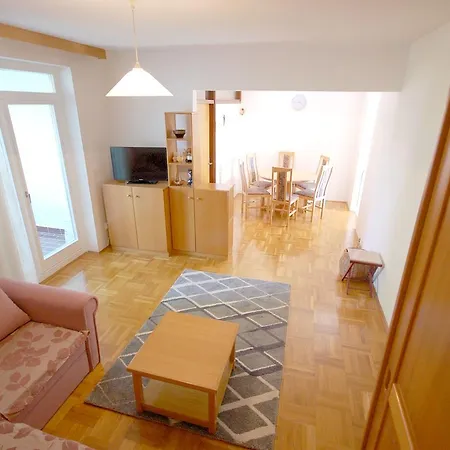 Mezlar By El-pi Tours Apartment